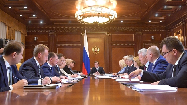 СО НКО должны занять 15% рынка социальных услуг