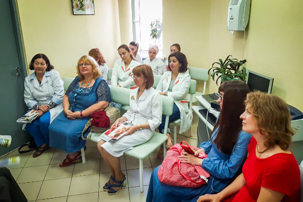 В женских консультациях Казани прошли мероприятия, приуроченные к Дню семьи, любви и верности